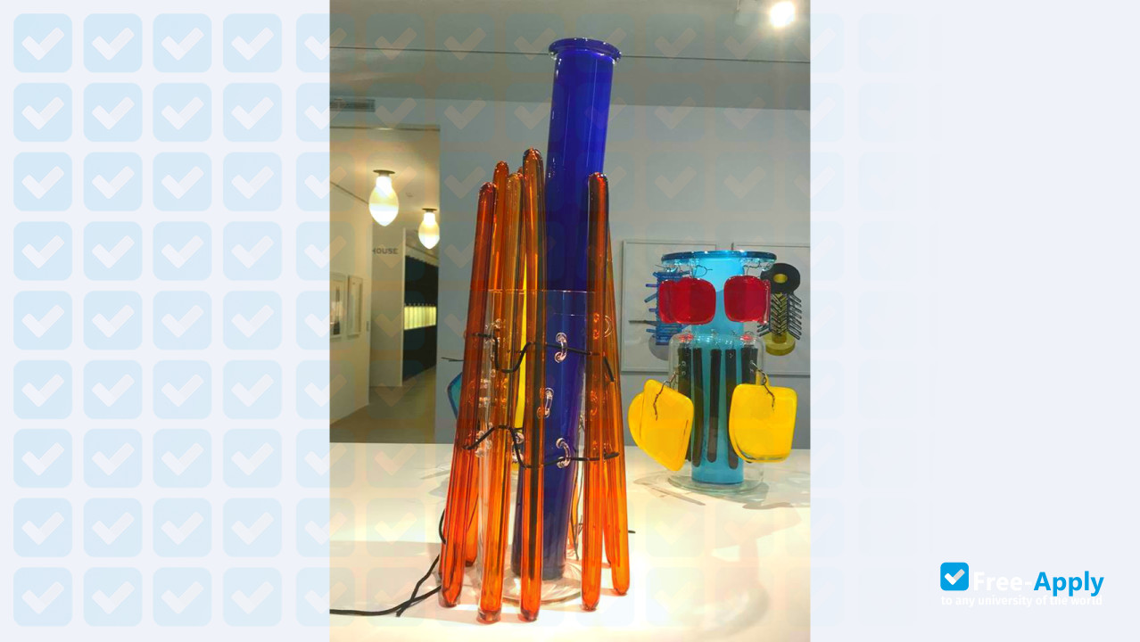 Monterrey Center for Higher Learning of Design photo #13