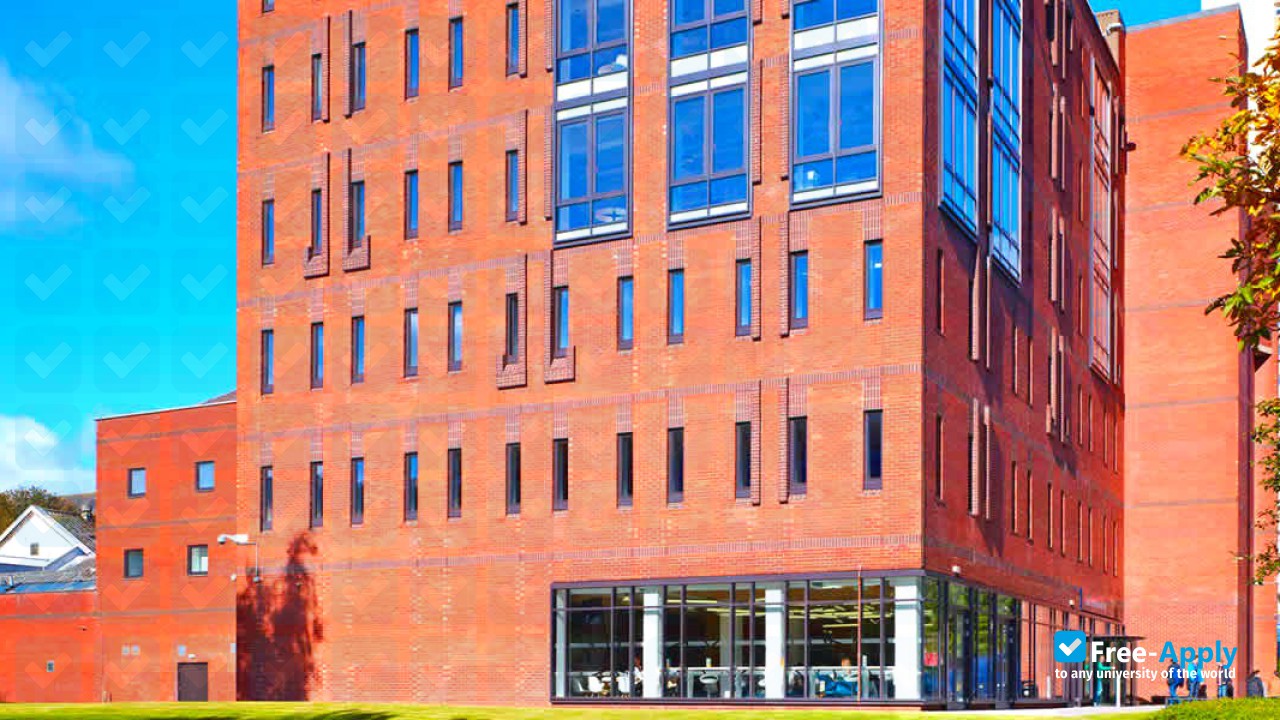 University of the Humanities photo #5