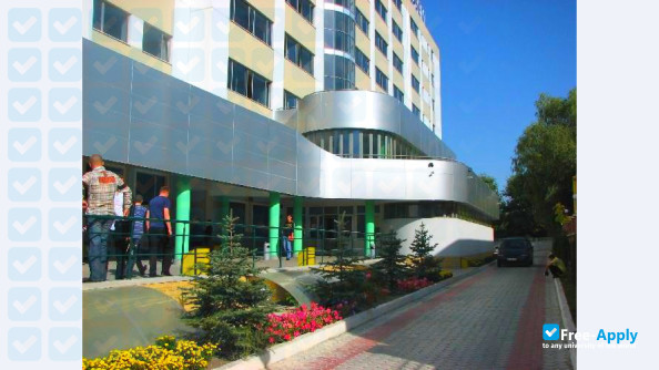 Foto de la Moldova University of European Studies #2