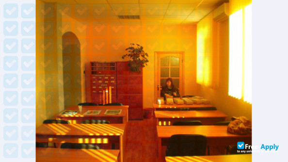 Slavic University of the Republic of Moldova photo #3