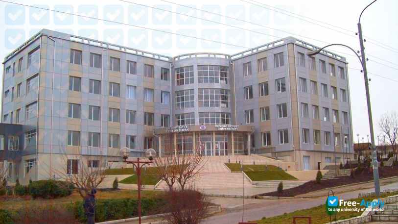 Foto de la State University of Comrat #2