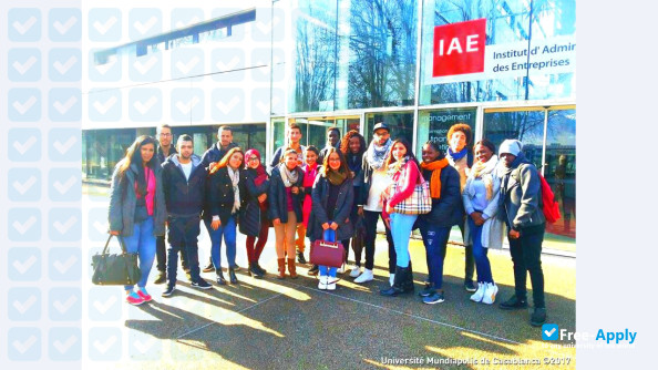 University Mundiapolis Casablanca photo #1