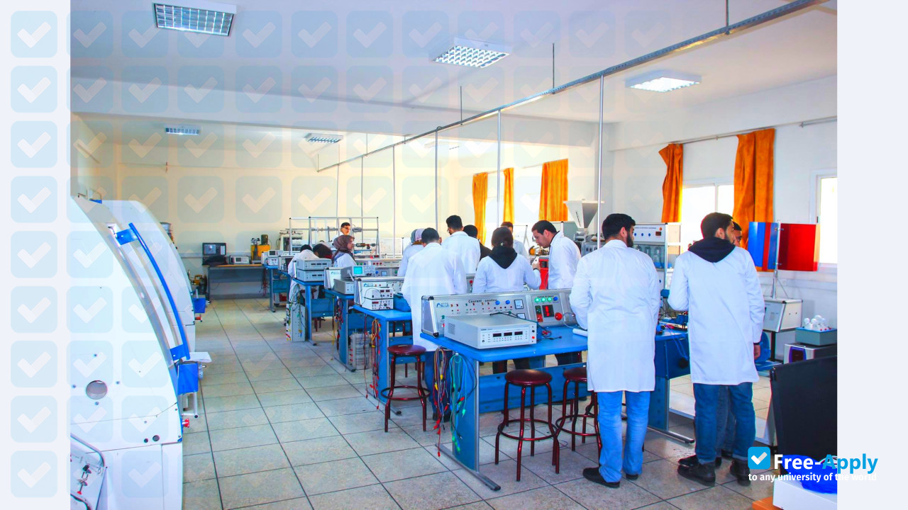 Photo de l’School of Higher Engineering studies #5