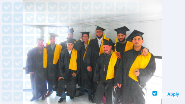 HECGI Management and Computer Science Business Studies photo #2