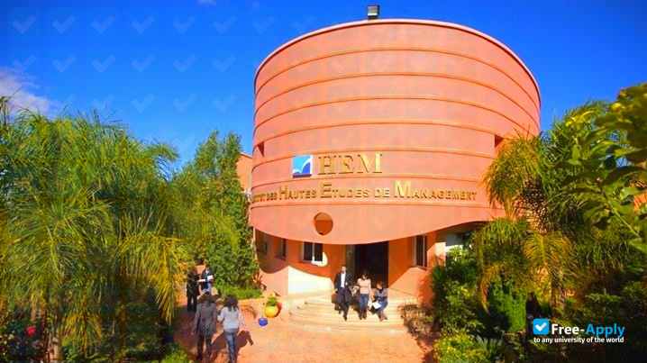 Photo de l’HEM Business School #4