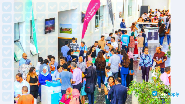 Foto de la International University of Rabat #5