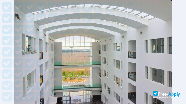 Foto de la International University of Rabat #3