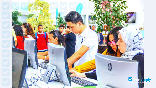 Foto de la International University of Rabat #8