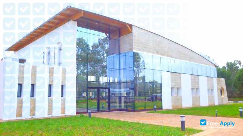 Photo de l’Royal Institute for the Training of Executives of Youth and Sports #2