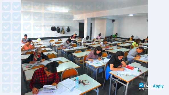 Photo de l’Higher Institute of Management and Commerce ISG #11