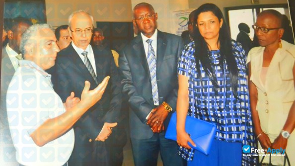 Foto de la Higher School of Health Engineering and Project Management #5