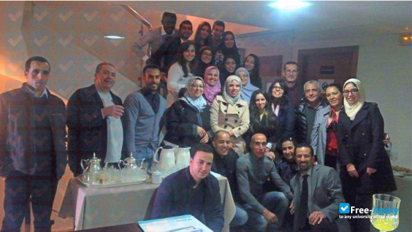 Foto de la Higher School of Health Engineering and Project Management #8