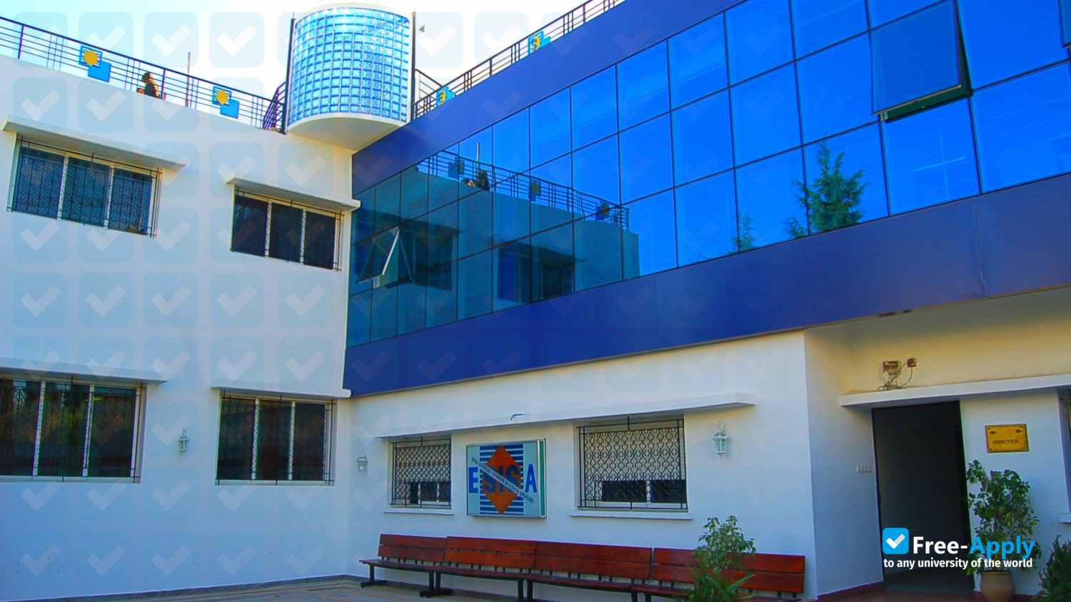 Foto de la Higher School of Applied Science Engineering ESISA #8