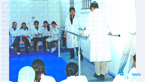 Foto de la Higher School of Physiotherapy #8