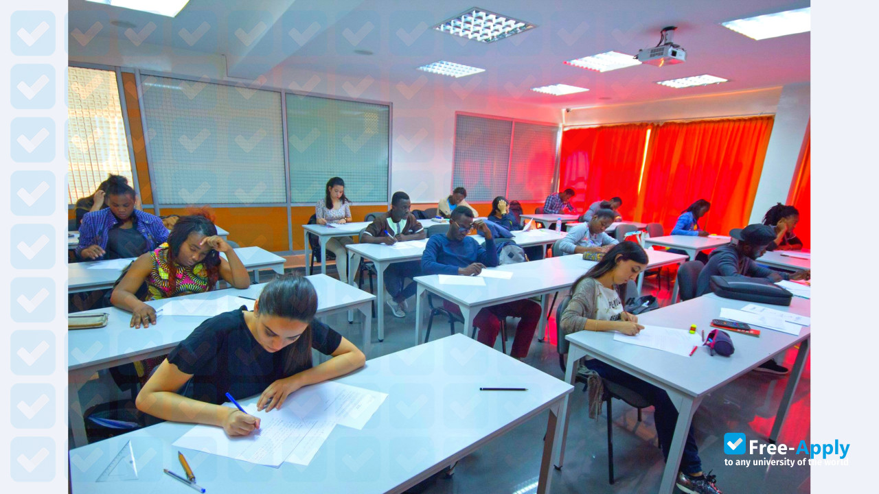 Higher School of Management and Human Resources Management ESM GRH photo #6