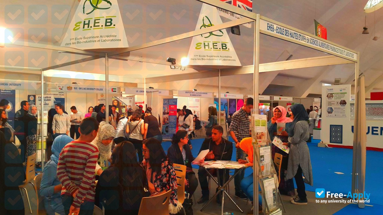School of Advanced Studies in Biotechnology and Health photo #9