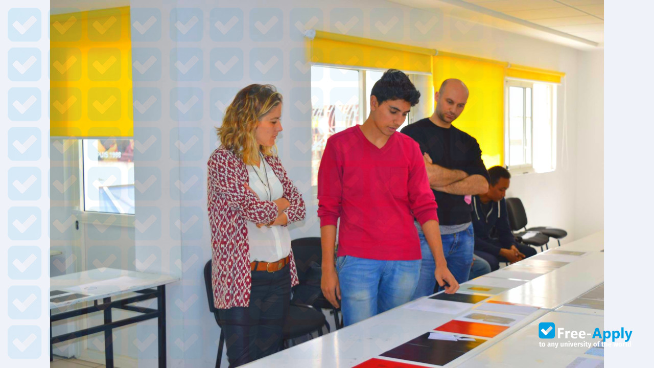 Foto de la Art Com Sup School of Design #3