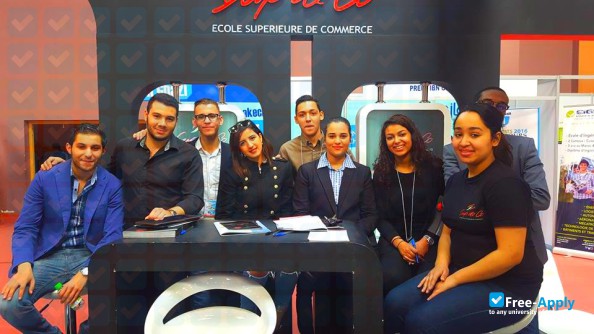 Photo de l’School of Business #6