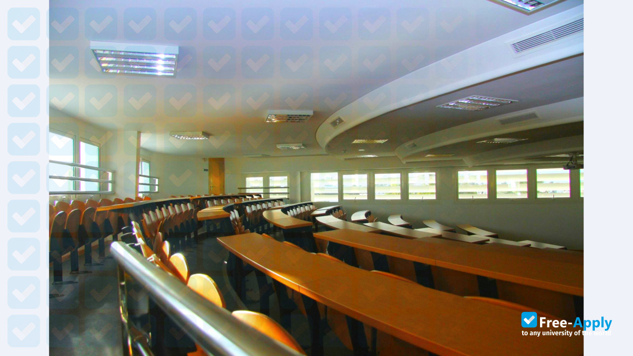 Foto de la SCHOOL OF GENERAL ENGINEERS CASABLANCA #8