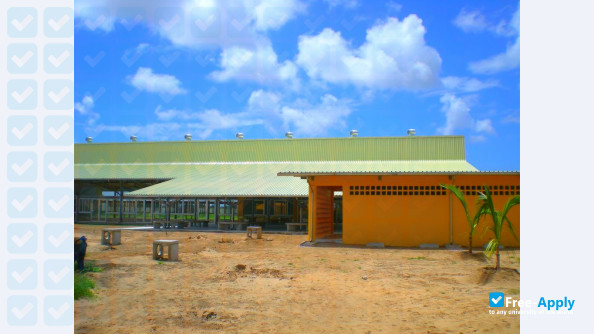 Higher Institute of International Relations photo #3