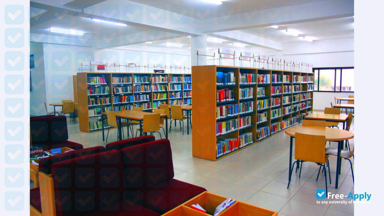Photo de l’Polytechnic University Polytechnic #8