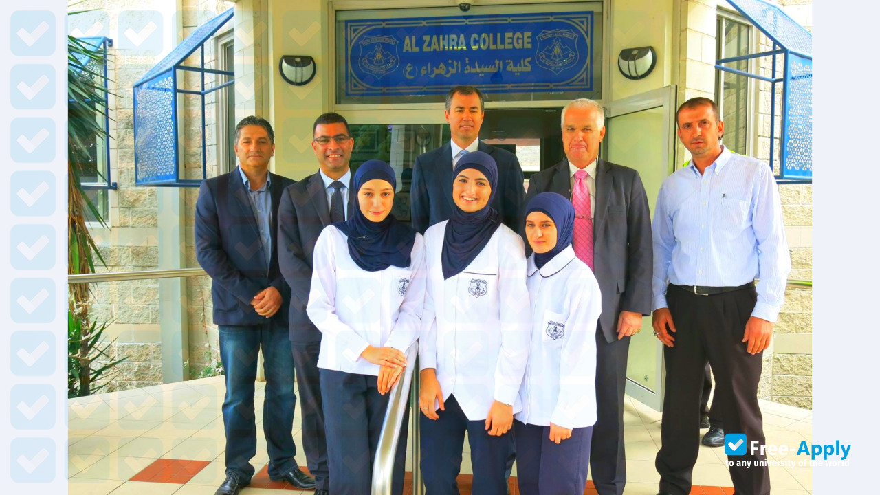 Photo de l’Al Zahra College for Women #3