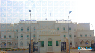 Miniatura de la Oman Tourism College #1