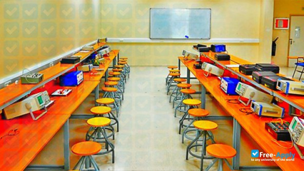 Waljat College of Applied Sciences photo #6