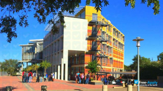 Namibia University of Science and Technology (Polytechnic of Namibia) миниатюра №5