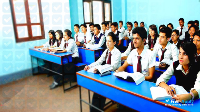 Foto de la Kathmandu College of Management #7