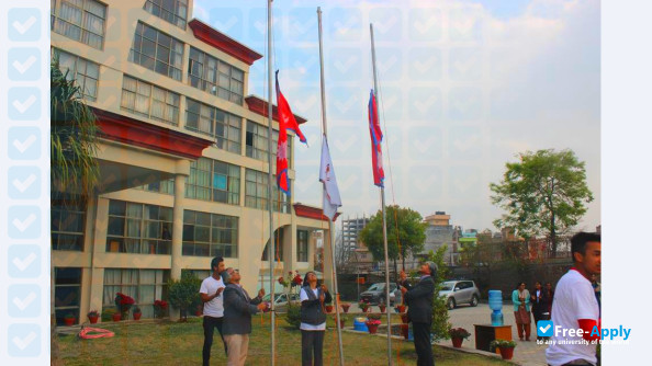 Foto de la Kathmandu University School of Management #4