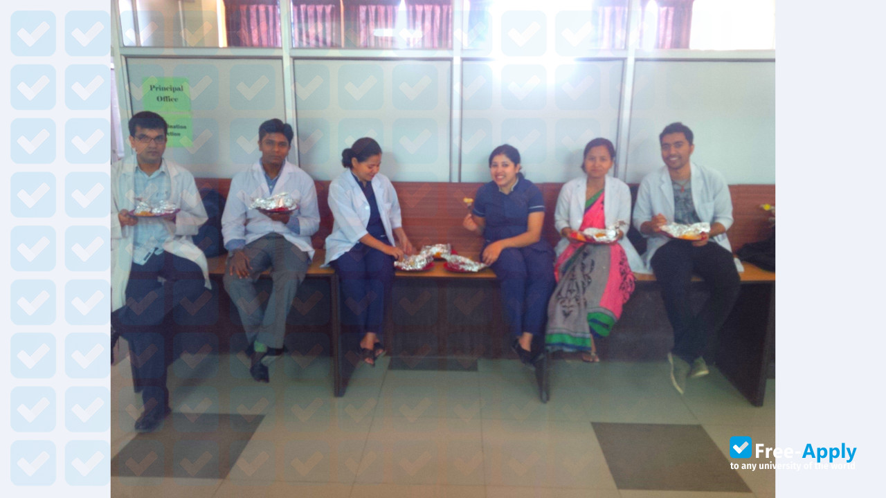 Nepal Medical College & Nepal Medical College Teaching Hospital фотография №4