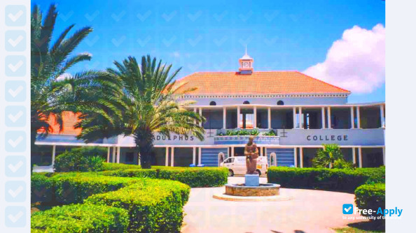 University of Curaçao photo #8