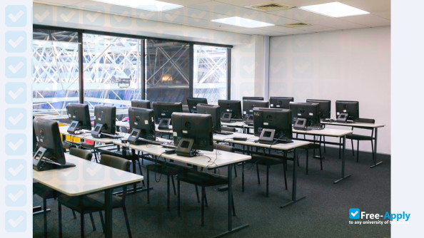 Photo de l’Edenz Colleges #7