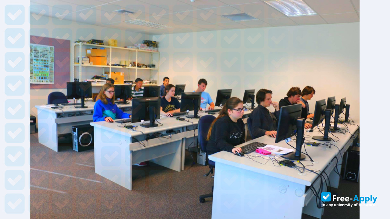 Eastern Institute of Technology photo #15