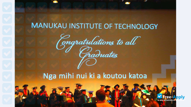 Foto de la Manukau Institute of Technology #4