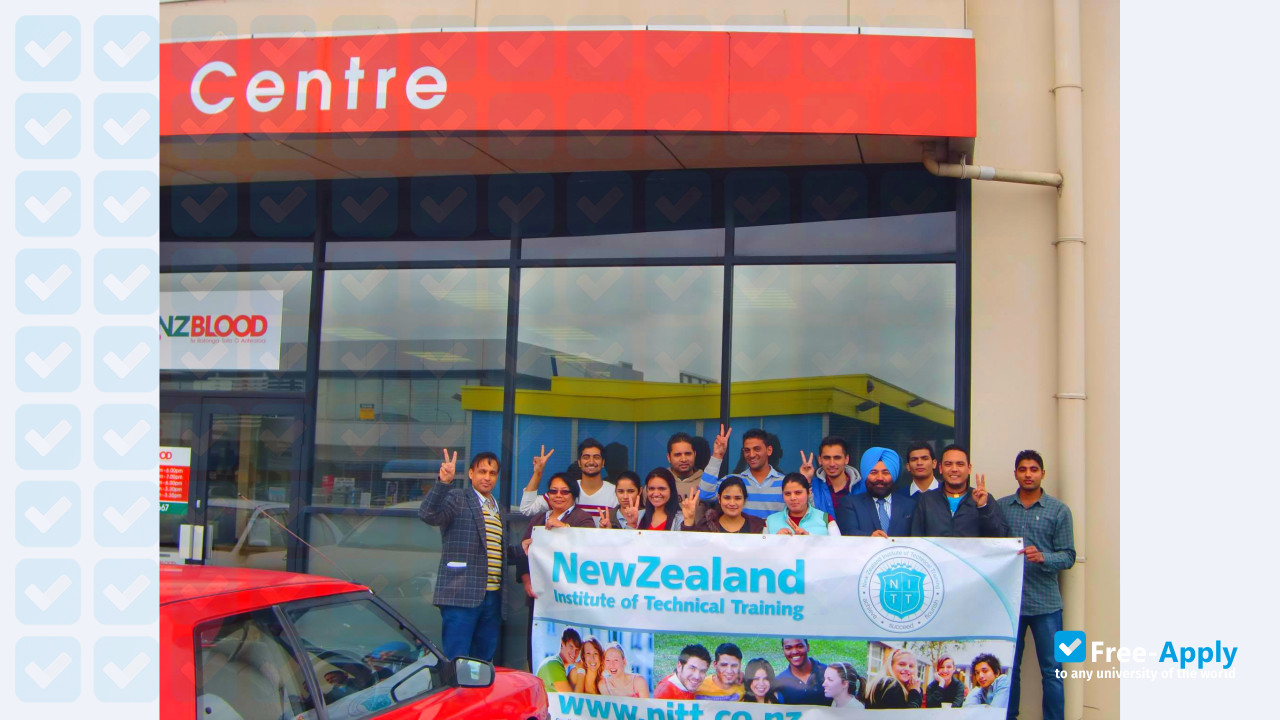 Foto de la New Zealand Institute of Technical Training #3