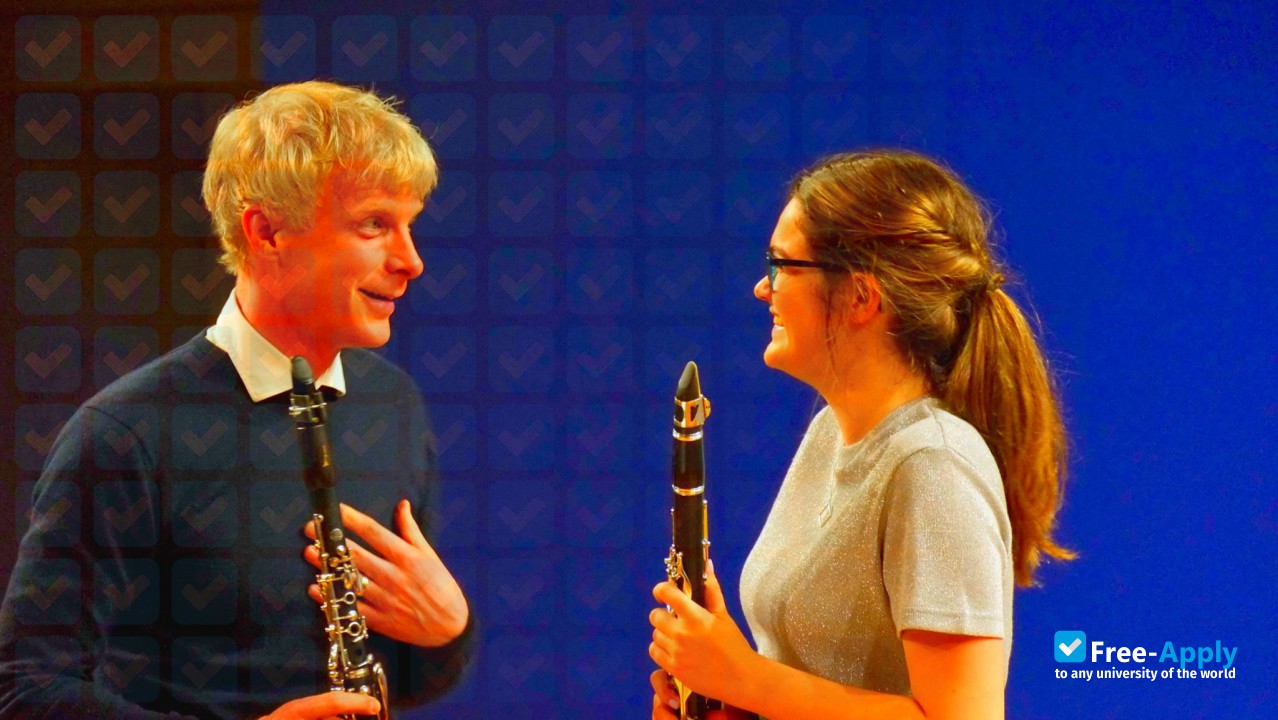 New Zealand School of Music photo #3