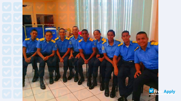 Photo de l’Walter Mendoza Police Academy #2