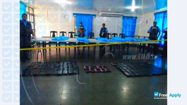 Photo de l’Walter Mendoza Police Academy #3