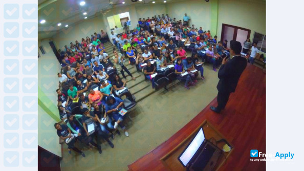 Foto de la University of Managua #8