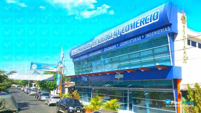Foto de la University of Technology and Commerce #12