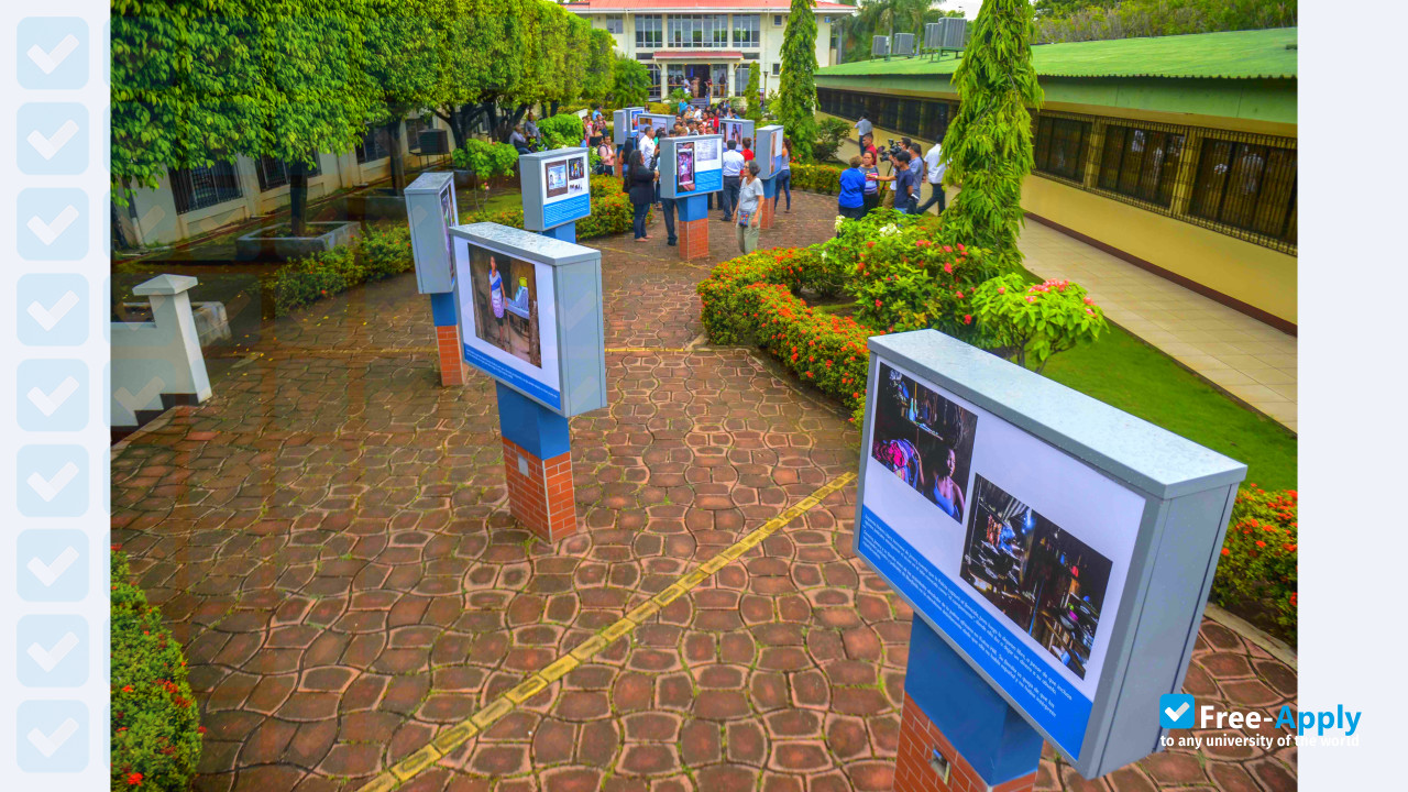 Foto de la University Del Valle #10