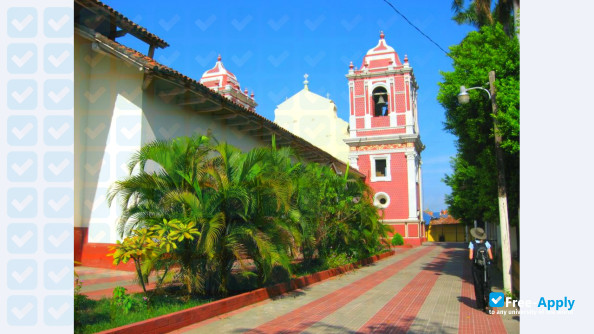 Foto de la National Autonomous University of Nicaragua #6