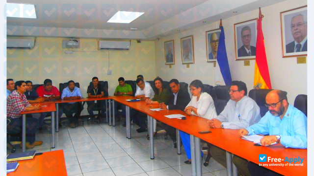 Foto de la National Autonomous University of Nicaragua Managua #1
