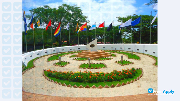 Foto de la National Autonomous University of Nicaragua Managua #7