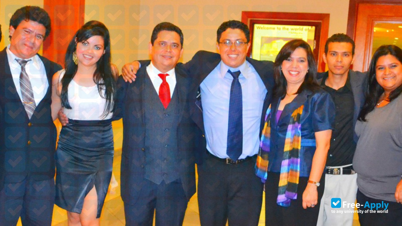 University of Humanistic Studies photo