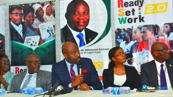 Photo de l’Adeniran Ogunsanya College of Education #4