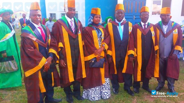 Crescent University photo #10