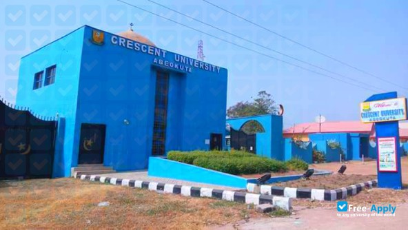 Crescent University photo #2